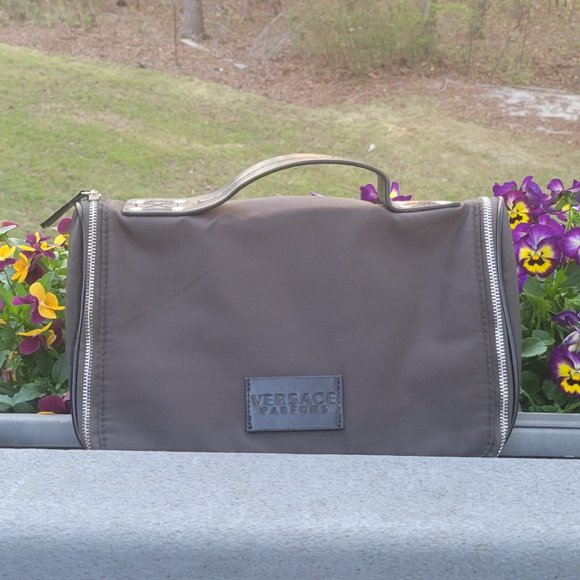 Versace Parfums Bag - Picture 1 of 15